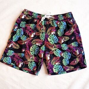 Buc-ees Swim Trunks Mens Small Black Logo All Over Tropical Print Floral Bathing